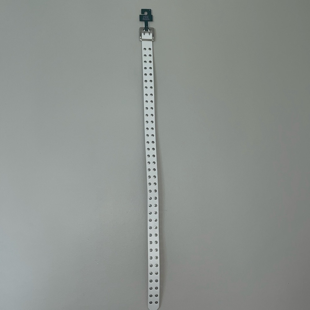 Wild fable white belt